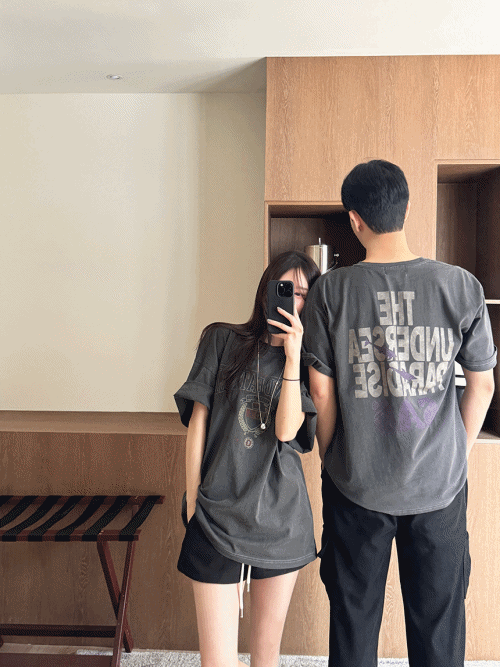 모티 피그먼트 남녀공용 루즈 반팔 티셔츠 (2color)